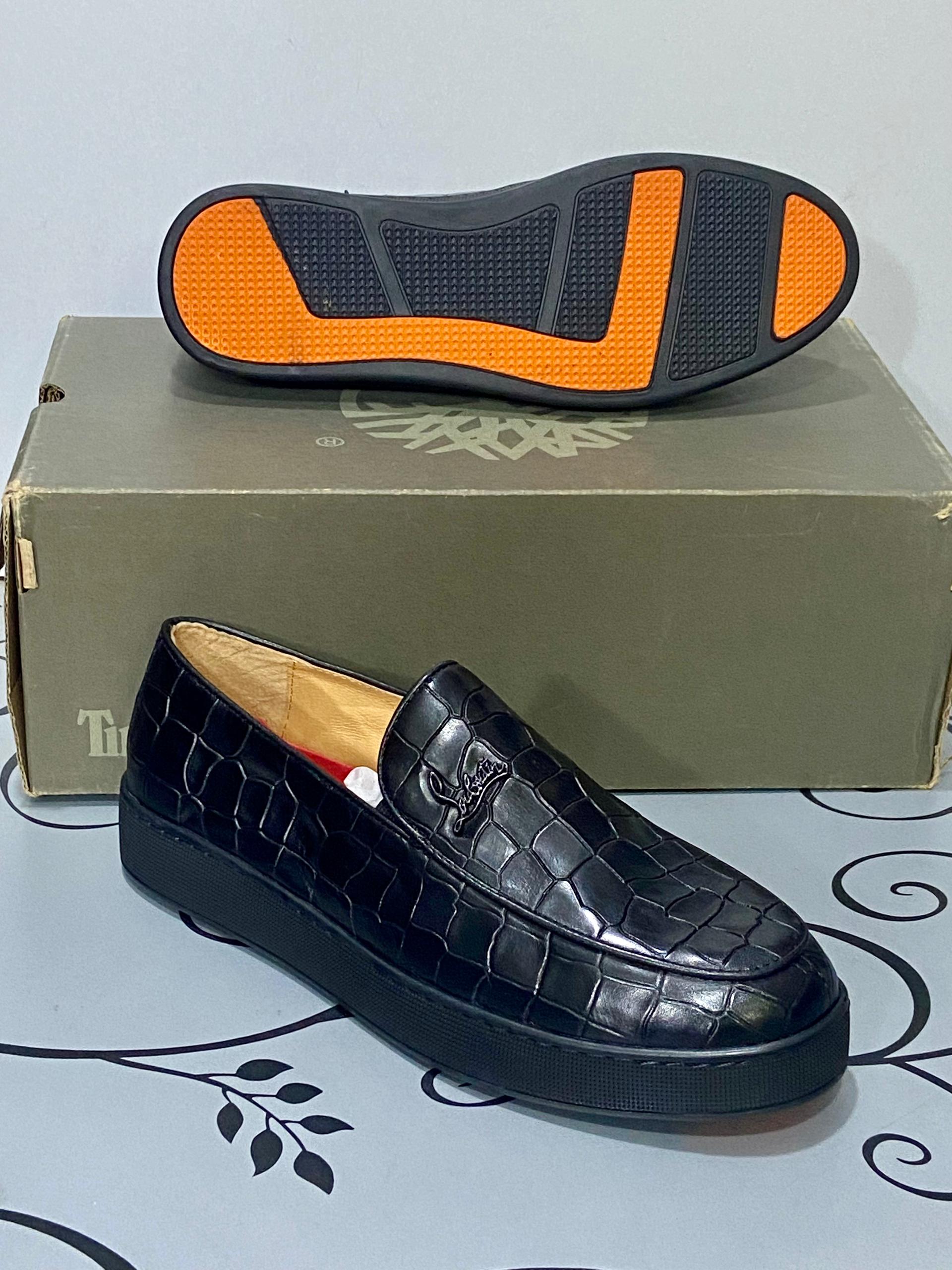  Chaussure Noir vernis 